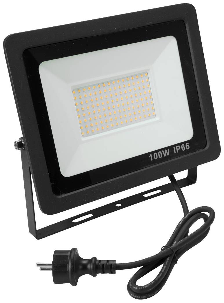 Ein schwarzer LED-Flutlichtstrahler mit einer Leistung von 100W und Schutzart IP66. Ein Stromkabel mit Stecker ist angeschlossen.