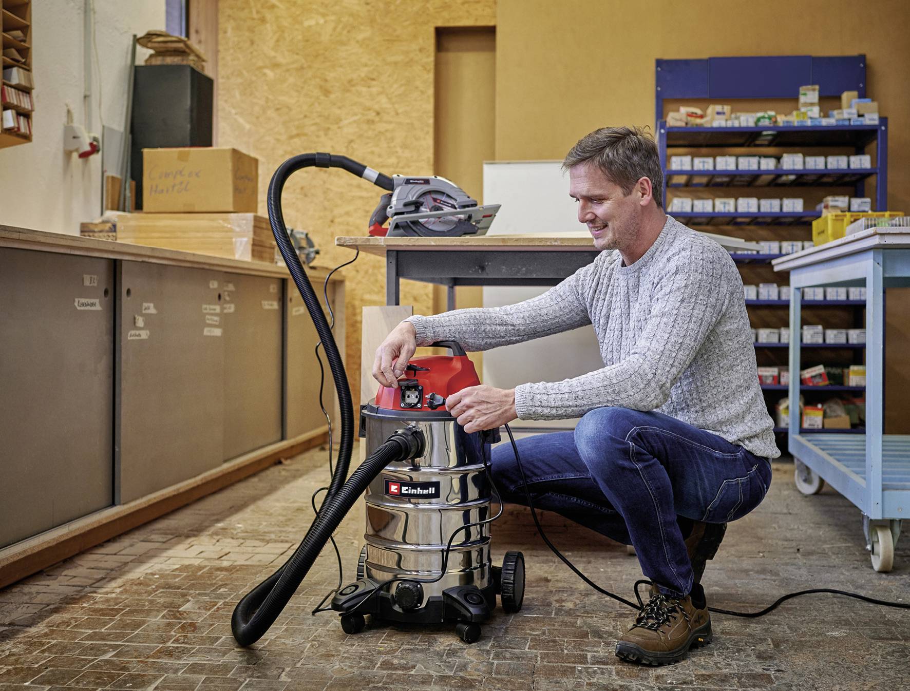 Einhell TC-VC 1930 SA Kit 2342230 Nass-/Trockensauger 30l