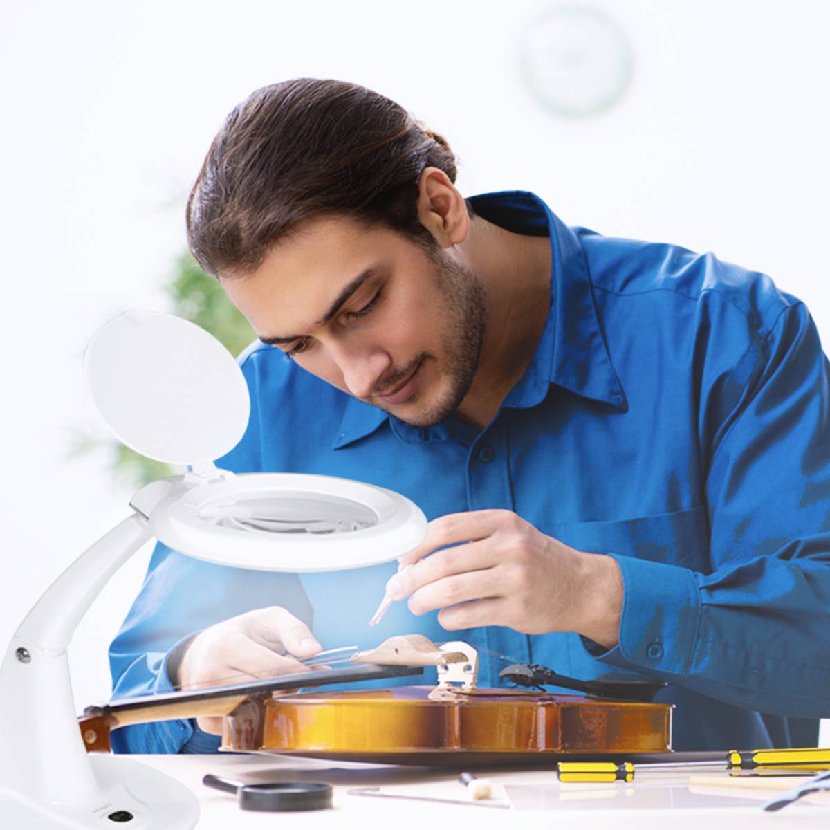 LogiLink WZ0059 Lupenleuchte für den Schreibtisch, 3 & 12 Dioptrien Vergrößerungsfaktor=4 x 100mm 2021 Energieeffizienzklasse