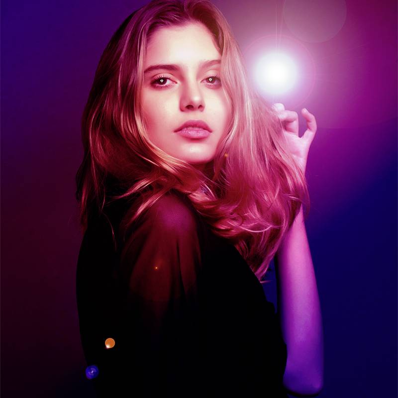 LogiLink Ring Light Heart Lichtstativ EEK E (A - G) Integriertes Stativ, Kugelkopf