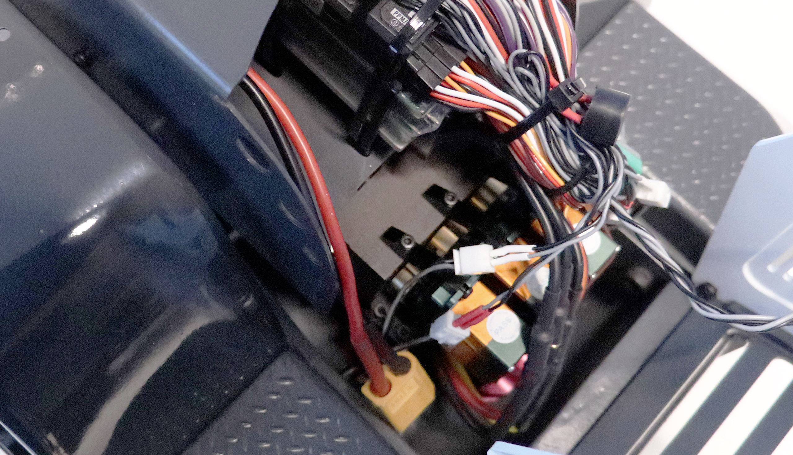 Amewi 22546 G211H Hydraulik 1:14 Elektro RC Funktionsmodell RtR