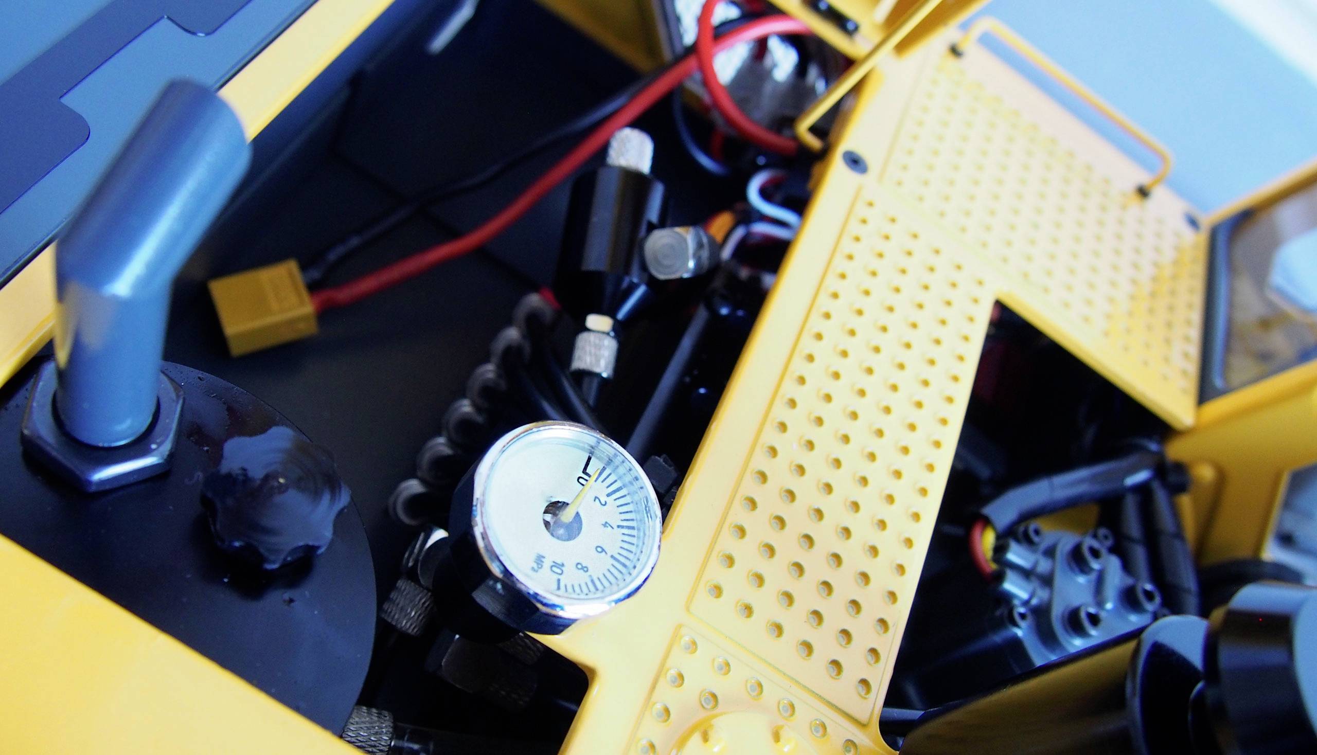 Amewi 22549 Hydraulikbagger G271H 1:14 Elektro RC Funktionsmodell RtR