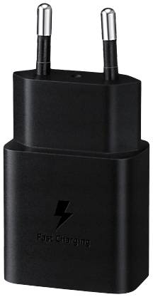 Schwarzes USB-Ladegerät mit europäischem Stecker. Aufschrift ‚Fast Charging‘ und Blitz-Symbol auf der Vorderseite.
