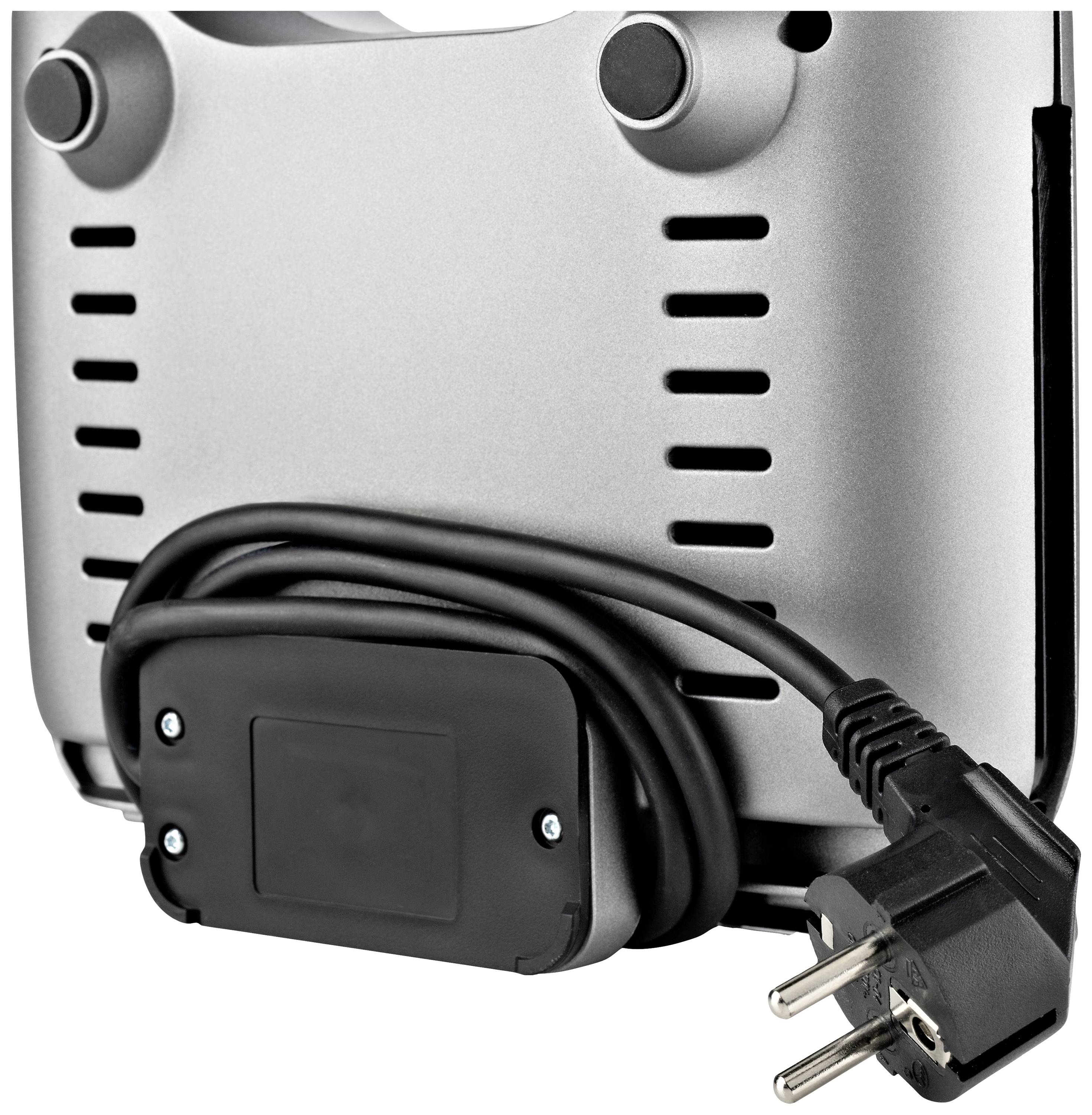 Rückansicht eines silbernen Toasters mit schwarzem Kabel, das ordentlich an der Unterseite aufgerollt ist.