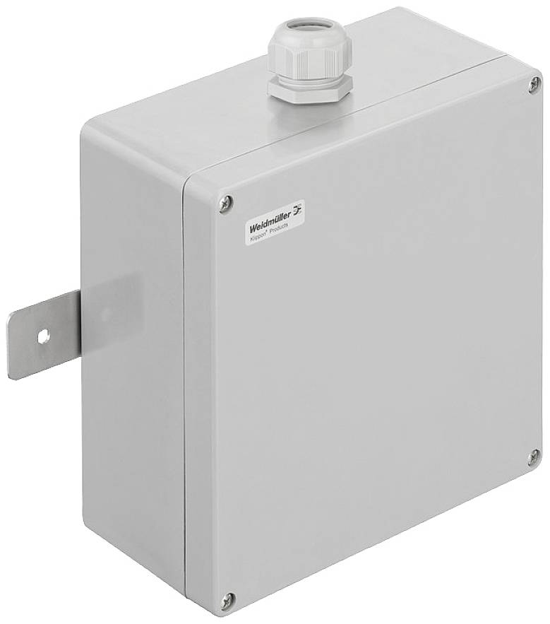 Graues, rechteckiges elektrisches Gehäuse mit Verschlusskappe oben und Wandhalterung an der Seite. Markenlogo auf der Vorderseite.