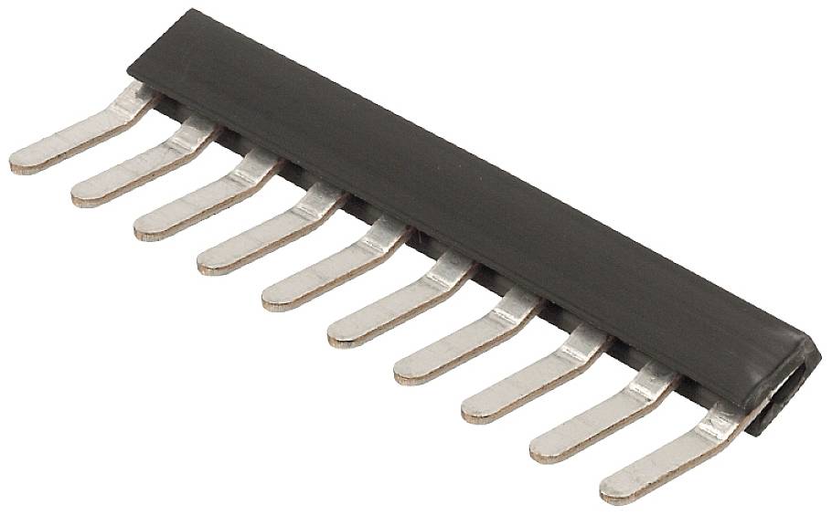 Ein schwarzer DIL-14-Sockeladapter mit zwei Reihen von sieben Metallstiften, schräg von oben betrachtet.