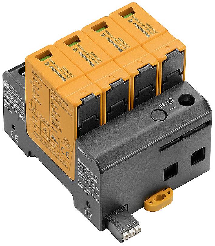 Elektrisches Überspannungsschutzgerät mit vier orangefarbenen Schutzmodulen und schwarzer Basis, geeignet für DIN-Schienenmontage.