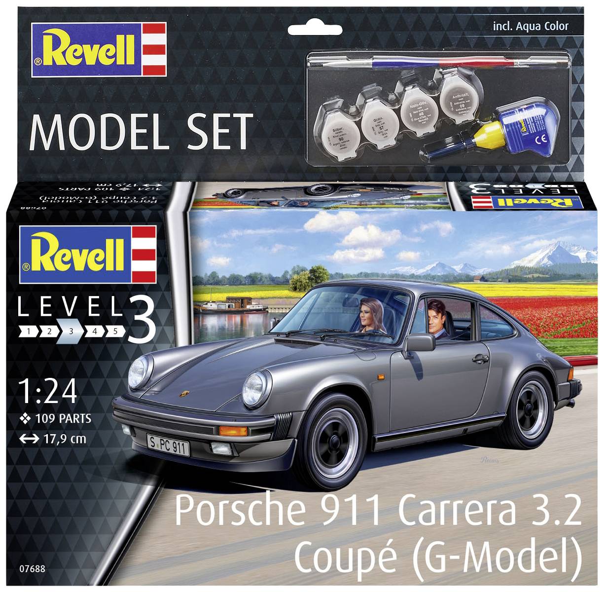Revell Modellbausatz Porsche 911 Carrera 3.2 Coupé, Maßstab 1:24, Level 3, 109 Teile. Bild zeigt fahrendes Modellauto und Zubehör.