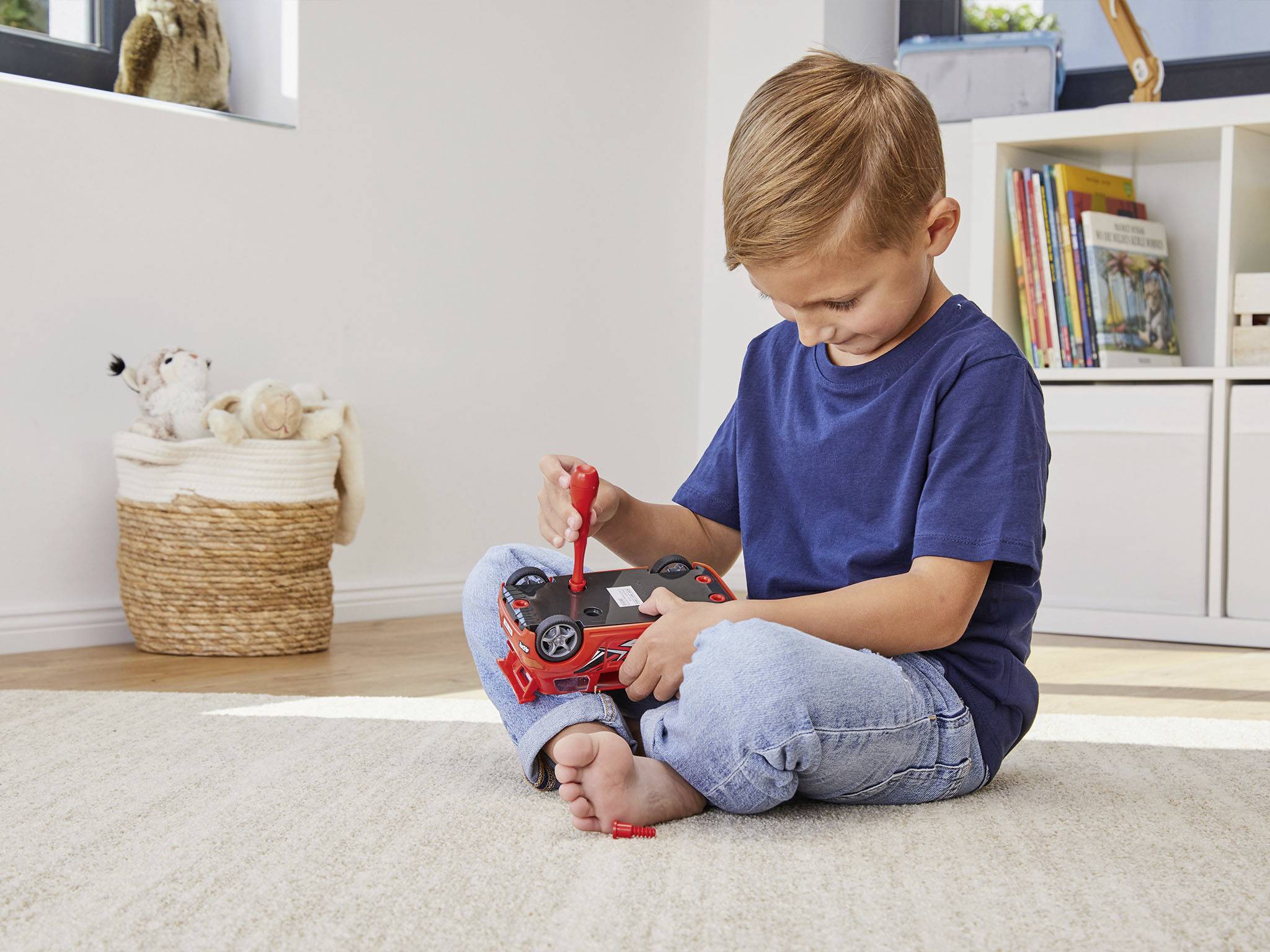 Revell 00910 First-Construction Rallye Car Automodell Bausatz 1:20