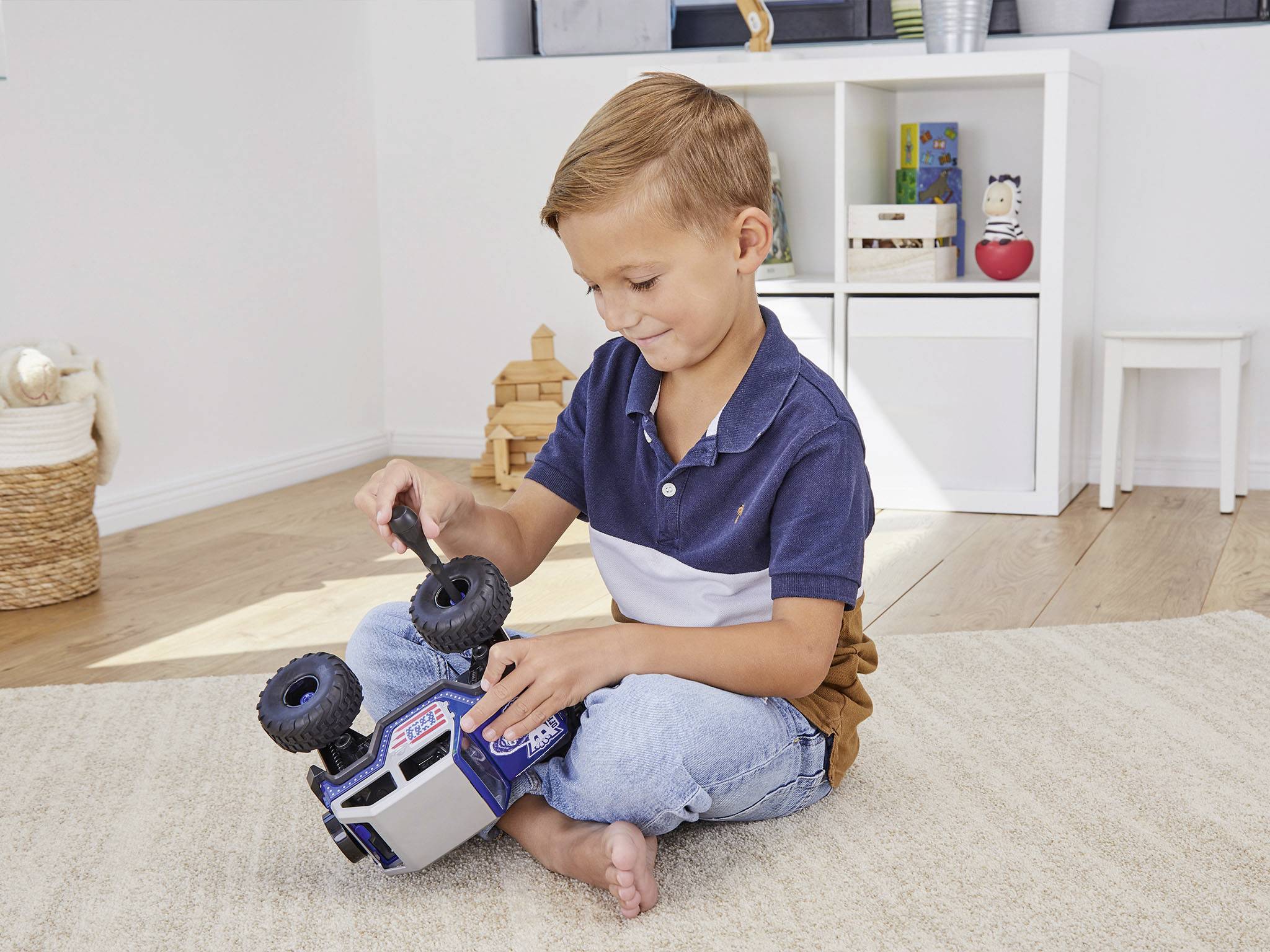 Revell 00919 First-Construction Monster Truck Automodell Bausatz 1:20