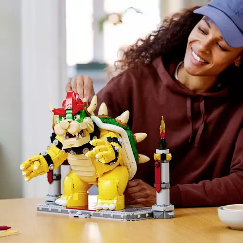 71411 LEGO® Super Mario™ Der mächtige Bowser 71411 LEGO® Super Mario™ Der mächtige Bowser