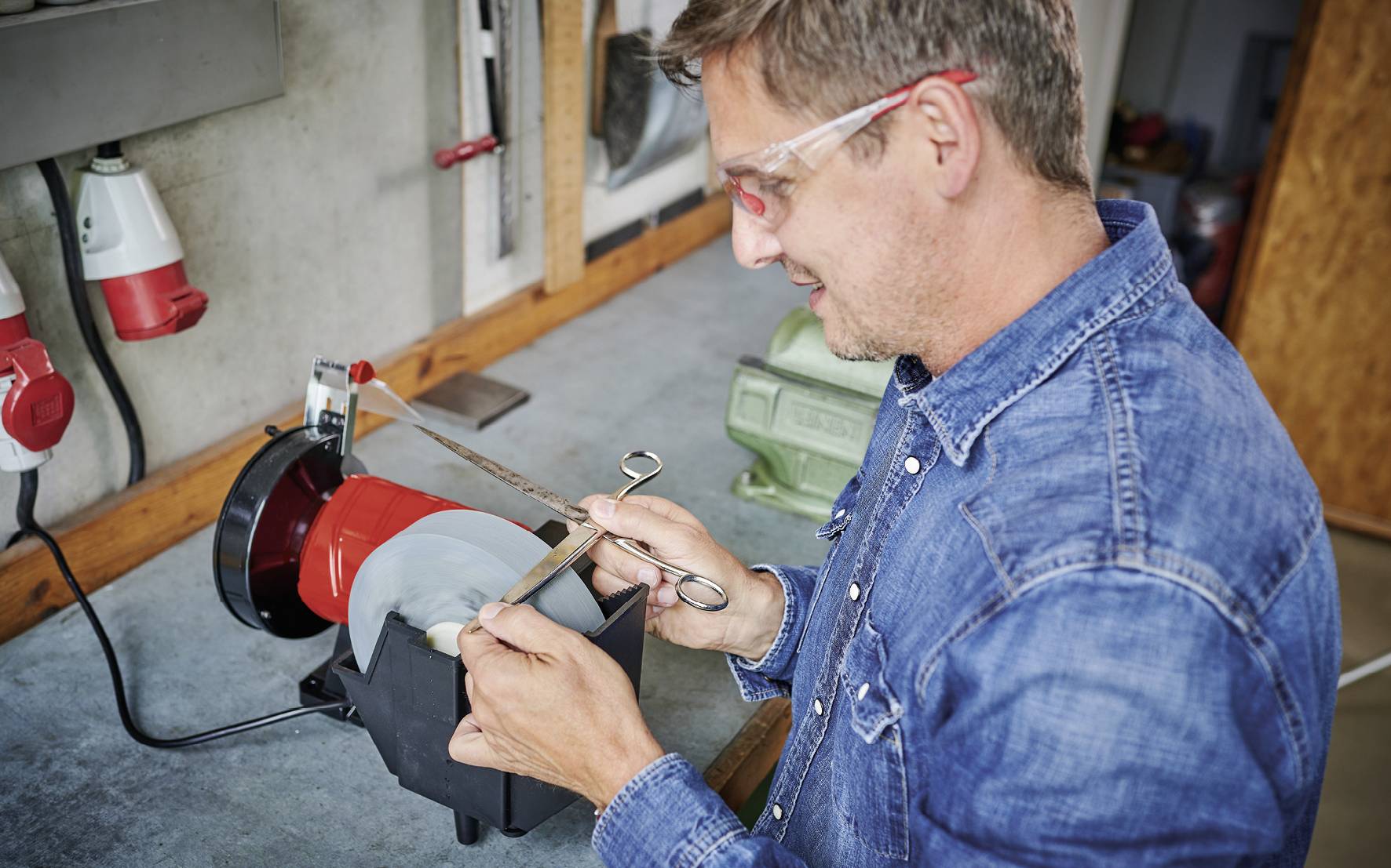 Einhell TC-WD 200/150 4417242 Nass-Trockenschleifer 250W 150 mm, 200mm