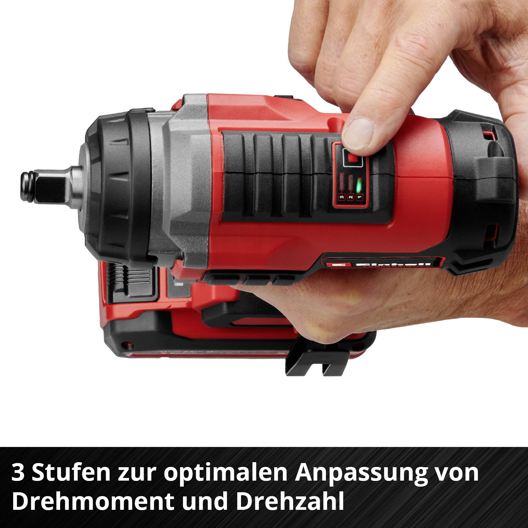Ein roter Akku-Schlagschrauber wird mit einer Hand gehalten. Text unten: '3 Stufen zur optimalen Anpassung von Drehmoment und Drehzahl'.