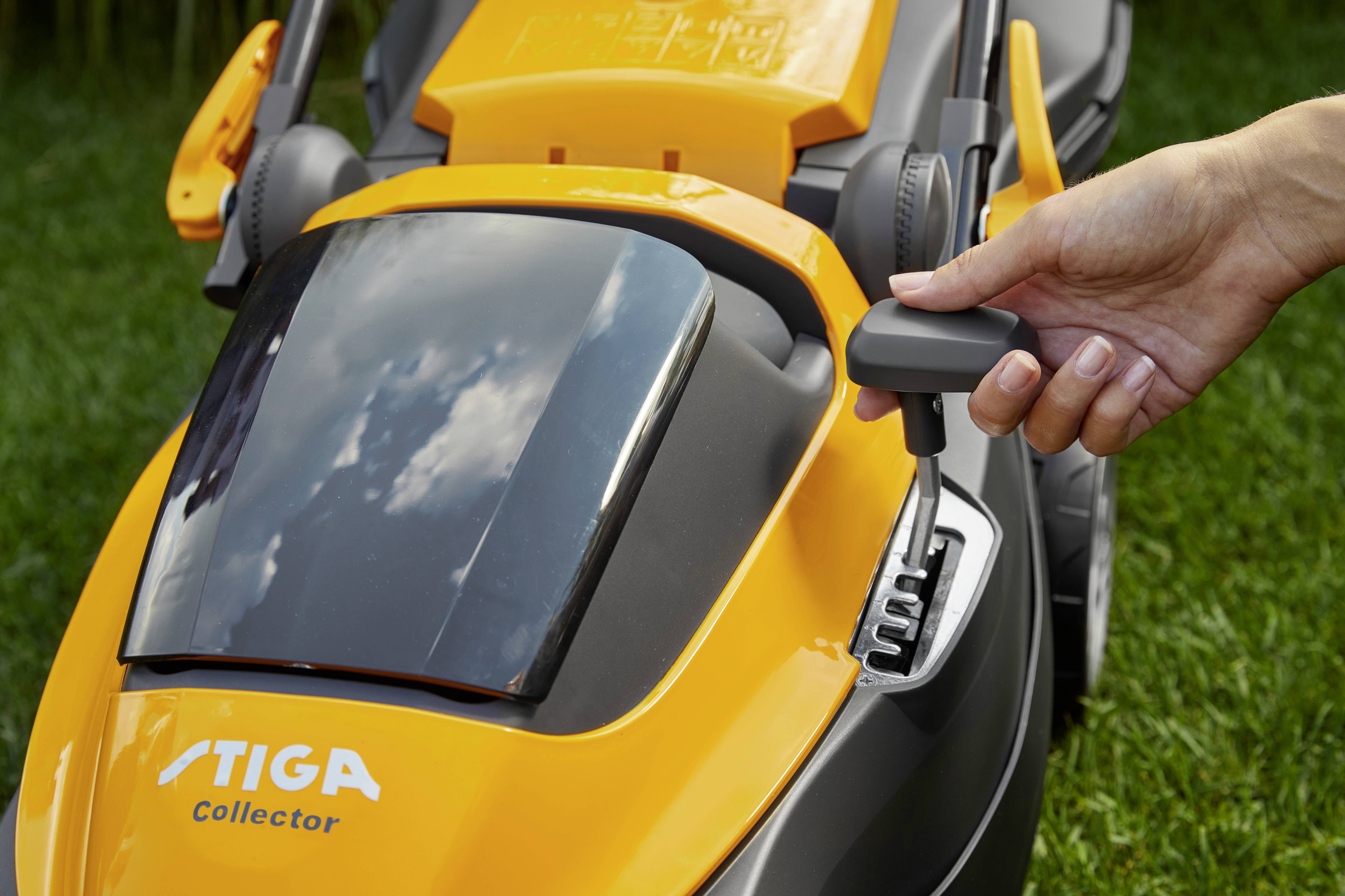 STIGA Collector 136e Akku Rasenmäher mit Schnitthöhenverstellung, inkl. Akku, inkl. Ladegerät 20 V Schnittbreite (max.) 34 cm Geeignet für Rase