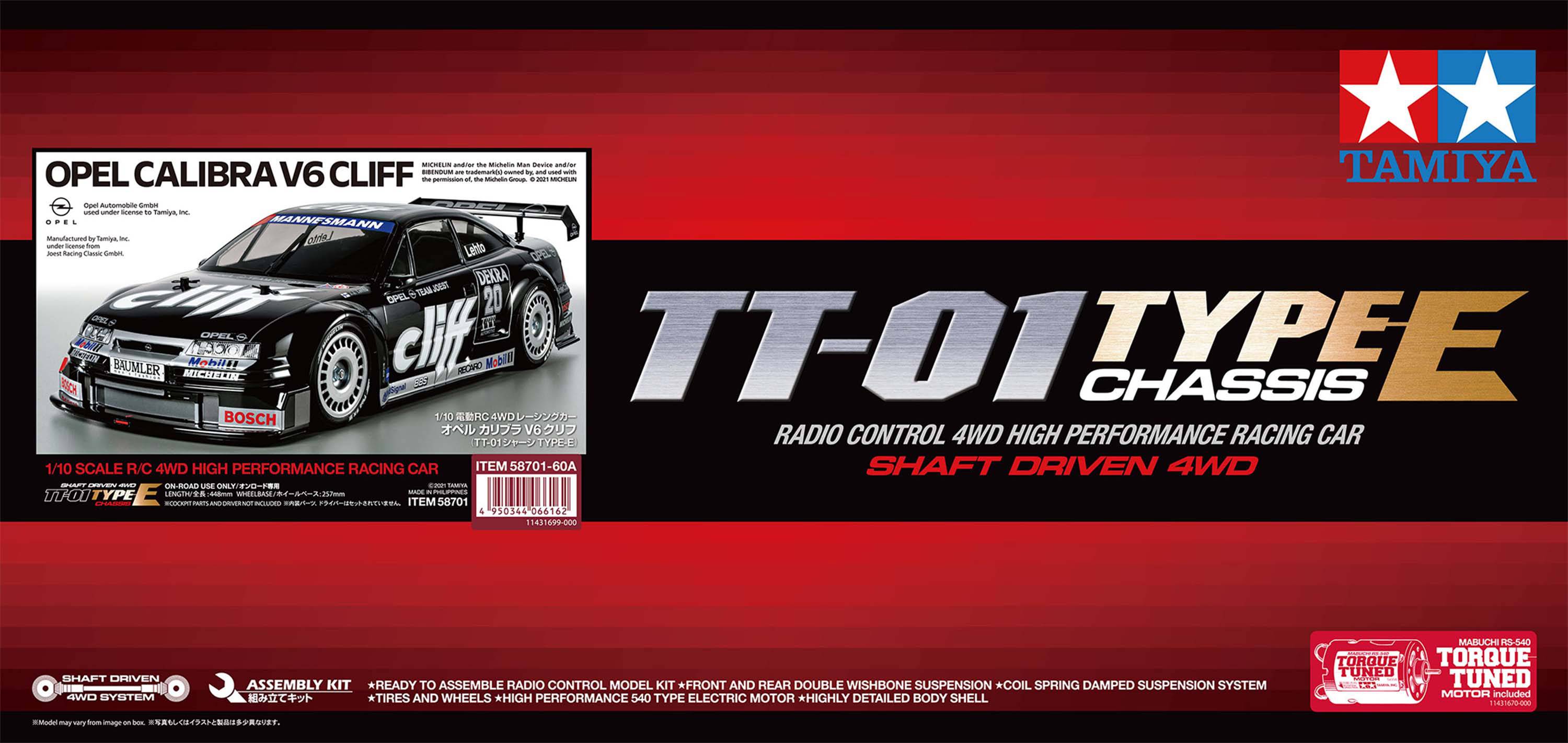 Modellauto der Marke Tamiya: Opel Calibra V6 DTM mit TT-01 Type E Chassis, Allradantrieb, schwarzes Design. Verpackungsbeschriftung: 'Shaft Driven 4WD'.