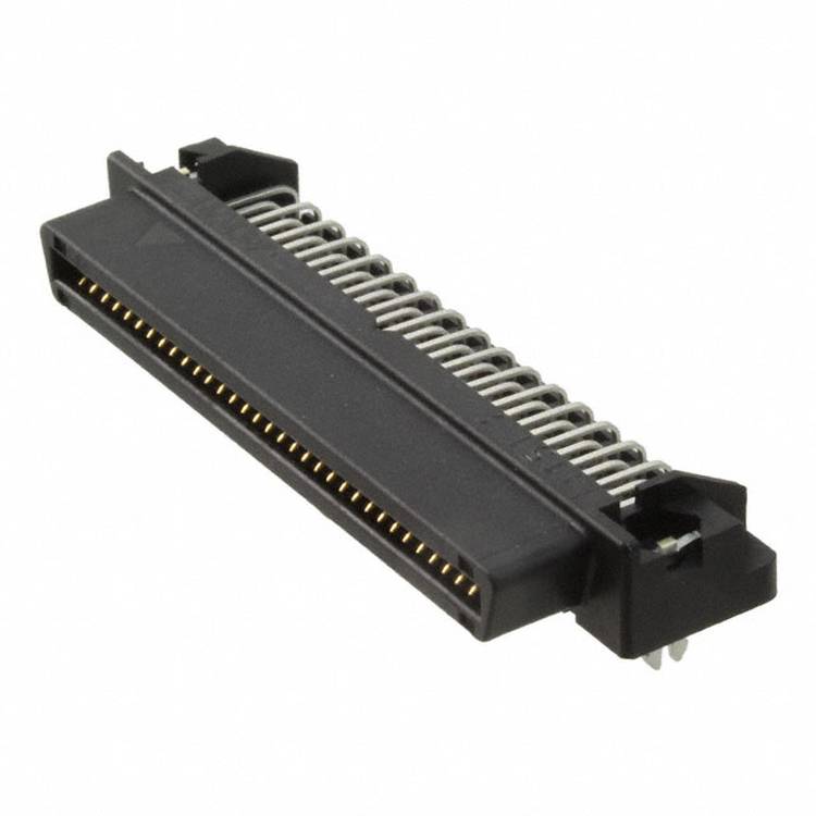 Ein schwarzer Kunststoff-Elektronikstecker mit mehreren Metallstiften, der zum Verbinden von Hardwarekomponenten in Geräten verwendet wird.