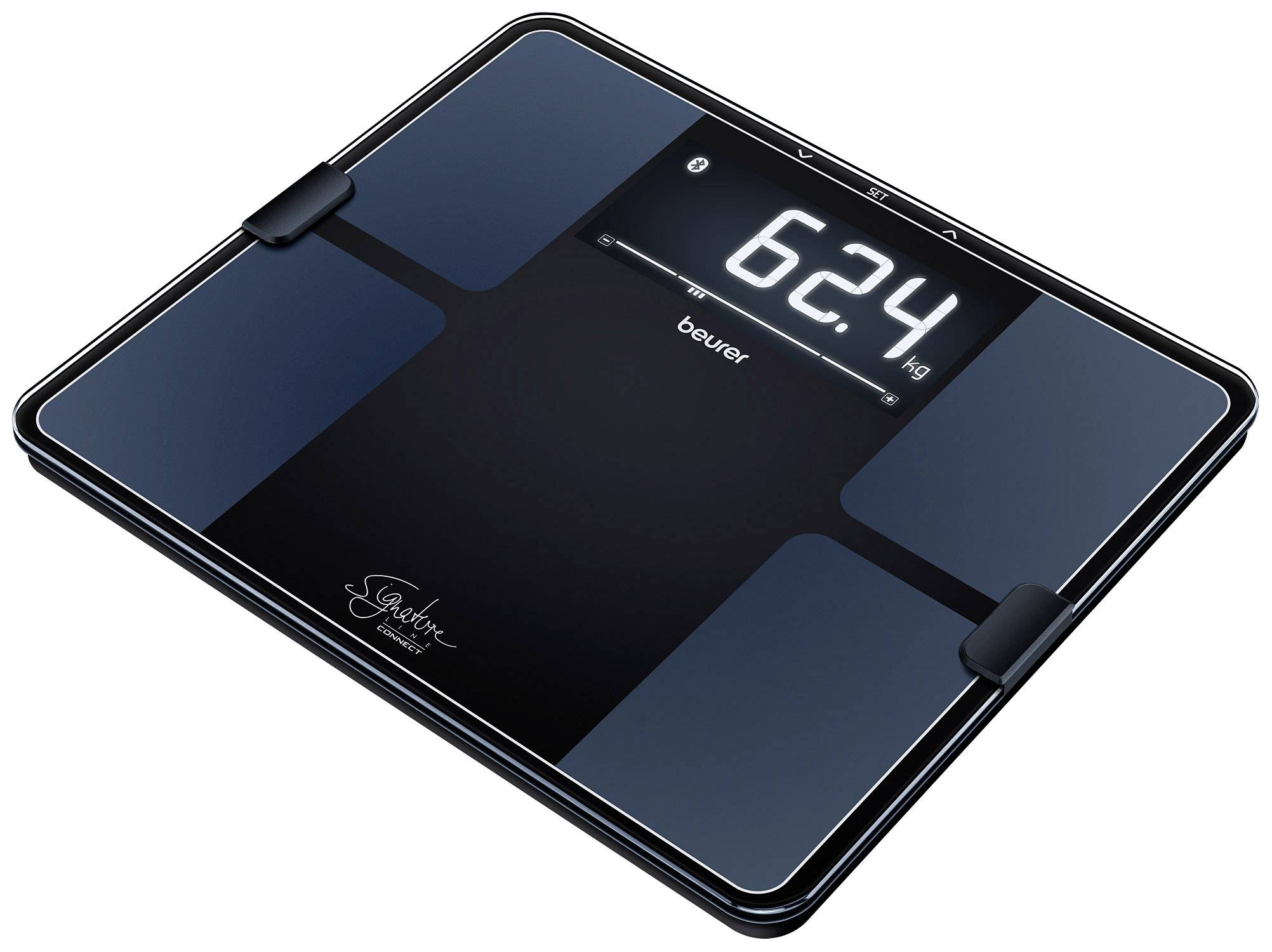 Digitale Personenwaage mit Anzeige '62,4 kg' auf einem schwarzen Bildschirm, umgeben von blauen Flächen, steht auf einem Tisch.