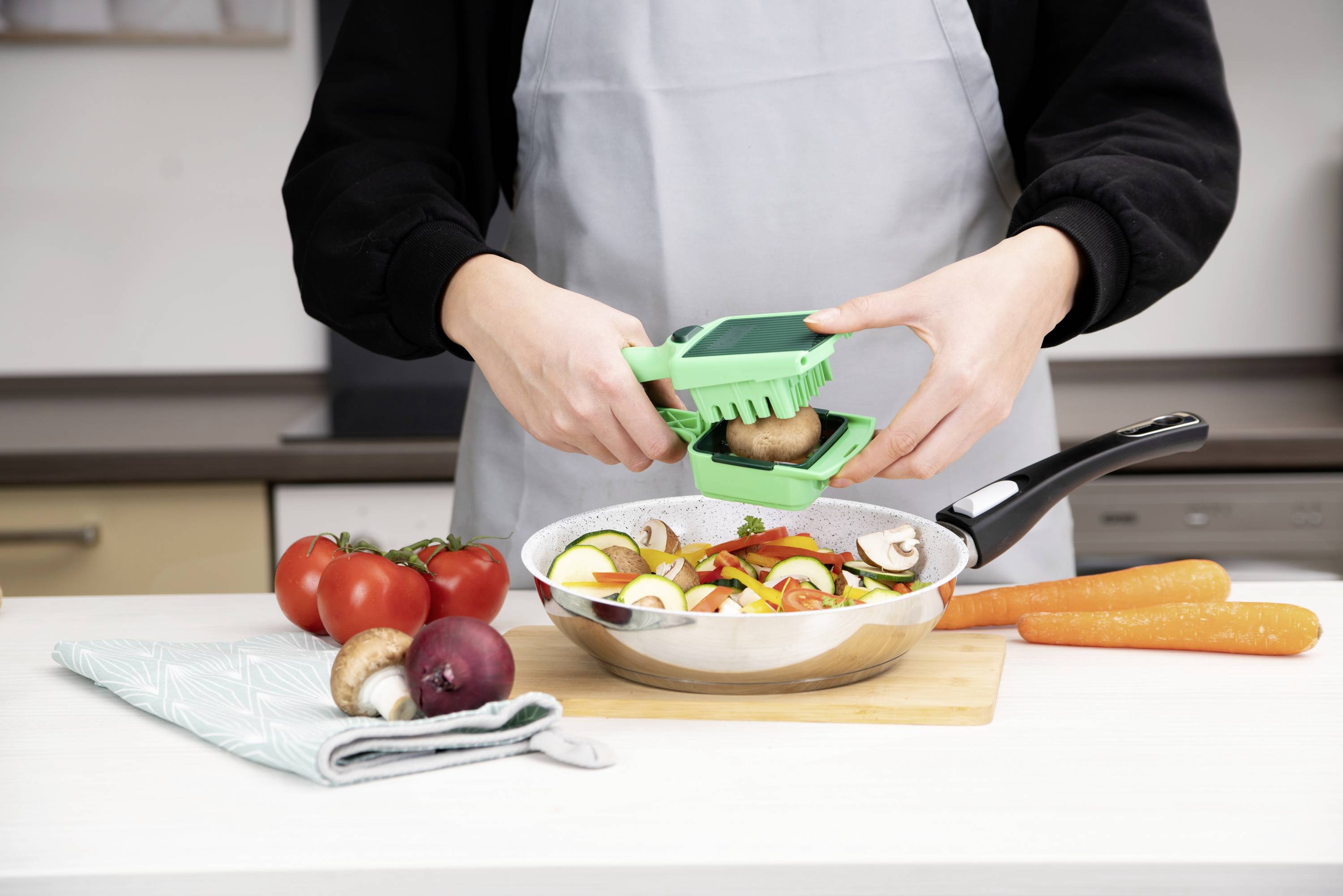 Nicer Dicer 34267 Quick Professional, Set 12-tlg., grün