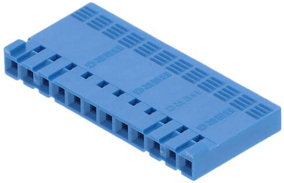 Ein blauer Kunststoff-Elektrostecker mit mehreren rechteckigen Öffnungen, üblicherweise verwendet zum Sichern von Drähten oder zum Verbinden von Schaltungskomponenten.