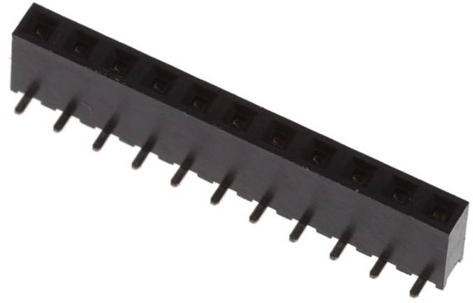 Ein 10-poliger schwarzer Kunststoff-Steckverbinder, abgewinkelt mit vorstehenden Stiften, verwendet für elektrische Verbindungen auf Leiterplatten.