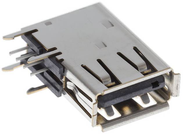 „Ein USB-Typ-A-Anschluss in Nahaufnahme, das Metallgehäuse und die Steckerstifte zeigend, wird für die Datenübertragung und das Laden von Geräten verwendet.