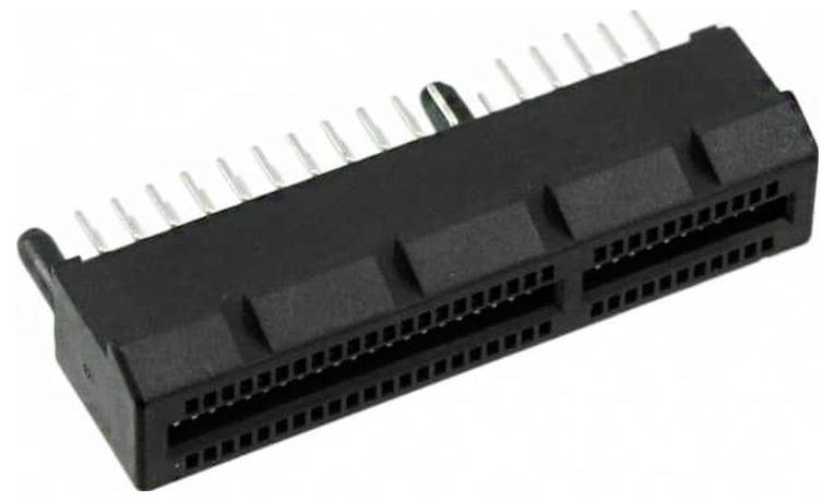 Ein schwarzer 32-poliger IDE-Stecker, der für die parallele ATA-Schnittstelle in Computerhardware verwendet wird.