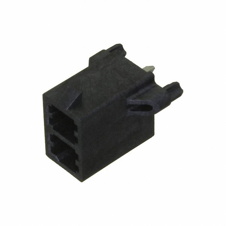 Ein schwarzer rechteckiger Elektrostecker mit zwei parallelen Schlitzen, verwendet für Leiterplattenverbindungen.