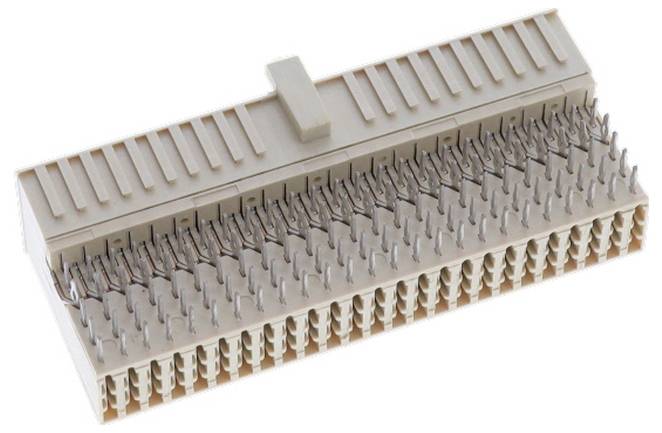 Ein beigefarbiger Elektrostecker mit mehreren Metallstiften, der zur Herstellung sicherer Drahtverbindungen in elektronischen Geräten verwendet wird.