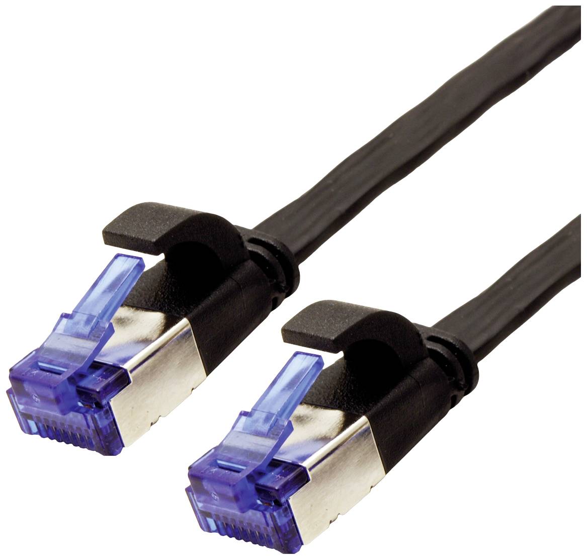 Zwei schwarze Ethernet-Kabel mit blauen Steckern, bereit zur Datenverbindung.