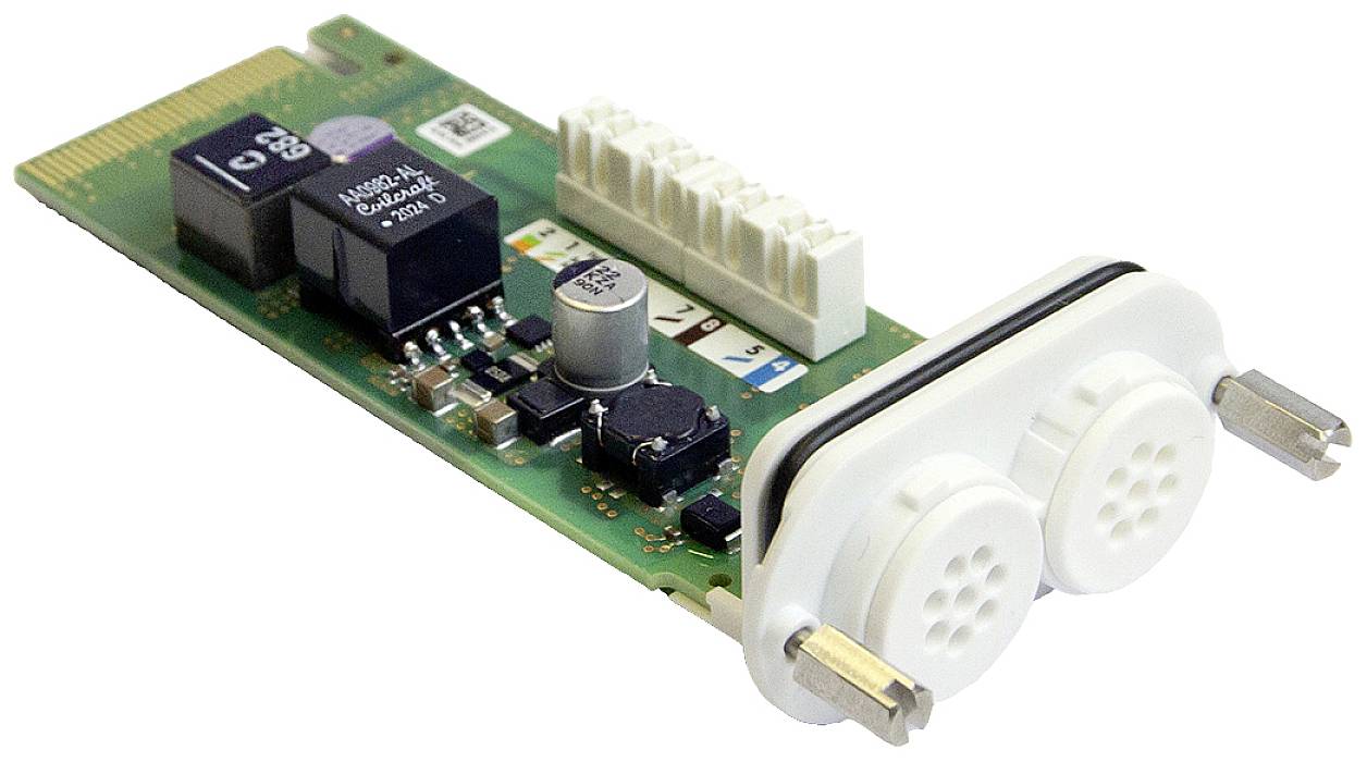 Eine grüne elektronische Platine mit mehreren Verbindungskomponenten und zwei weißen Steckverbindern am Vordergrund.