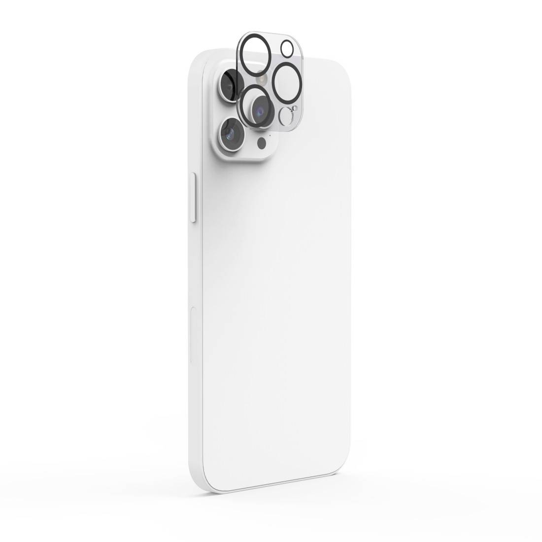 Smartphone in Weiß mit vier Kameraobjektiven auf der Rückseite, aufrecht stehend.
