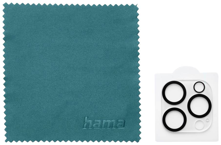Ein blaues Reinigungstuch der Marke Hama neben einer weißen Abdeckung mit runden Aussparungen für Kameraobjektive.