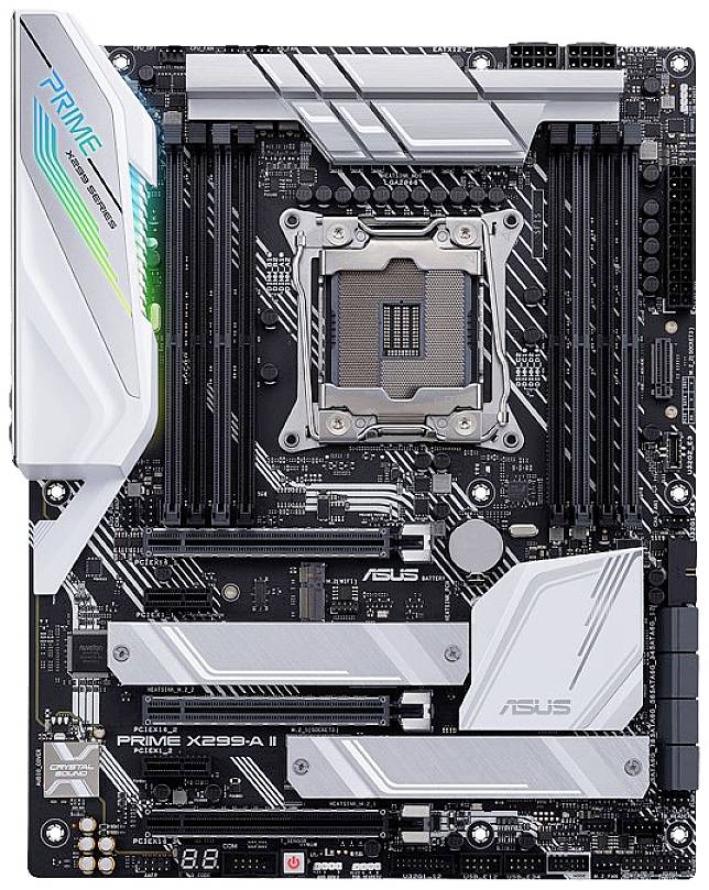 Eine ASUS PRIME X299-A II Hauptplatine mit Intel-Sockel und mehreren RAM-Steckplätzen, die für leistungsstarke Computer geeignet ist.