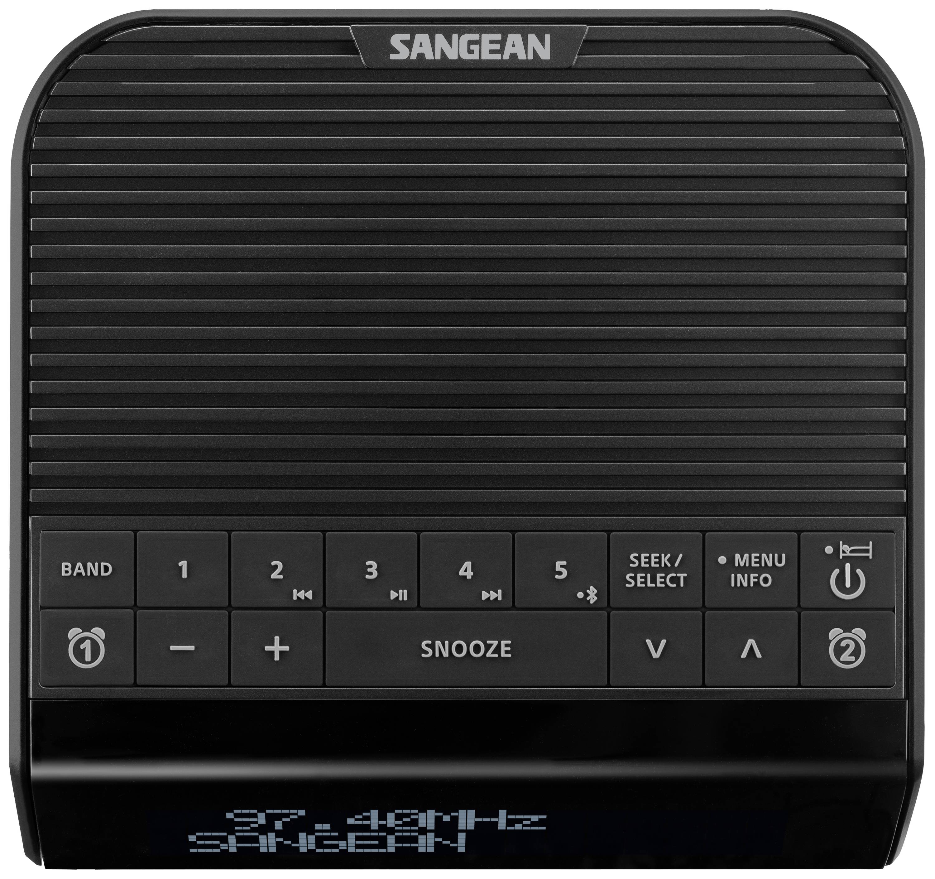 Radio mit digitalem Display, Tasten für Senderwahl und Lautstärke, zeigt '87.49MHz'. Marke Sangean.