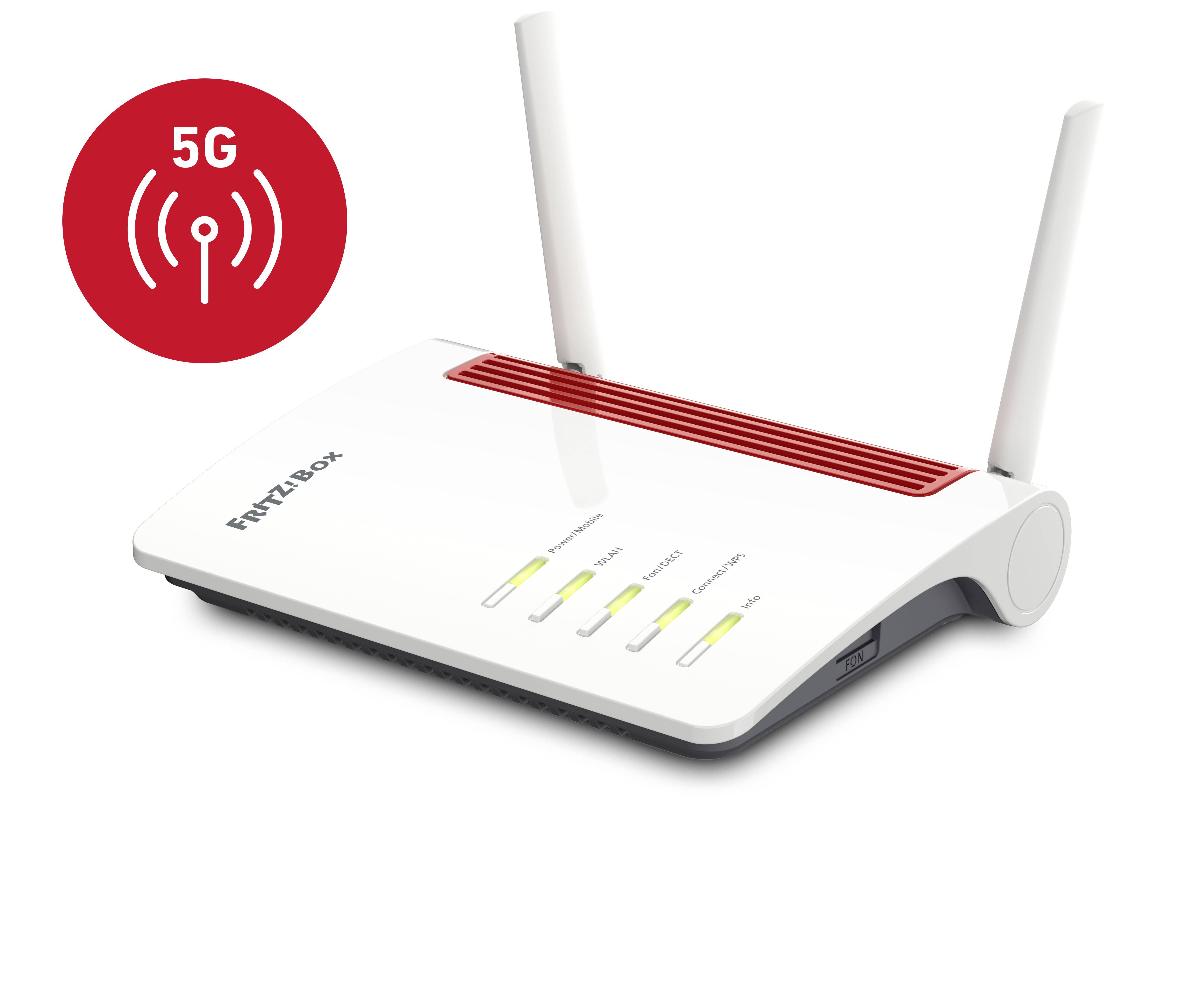 Ein weißer Router mit roten Akzenten und zwei Antennen. Auf dem Router leuchten mehrere Kontrollleuchten. Oben links ist ein 5G-Symbol.
