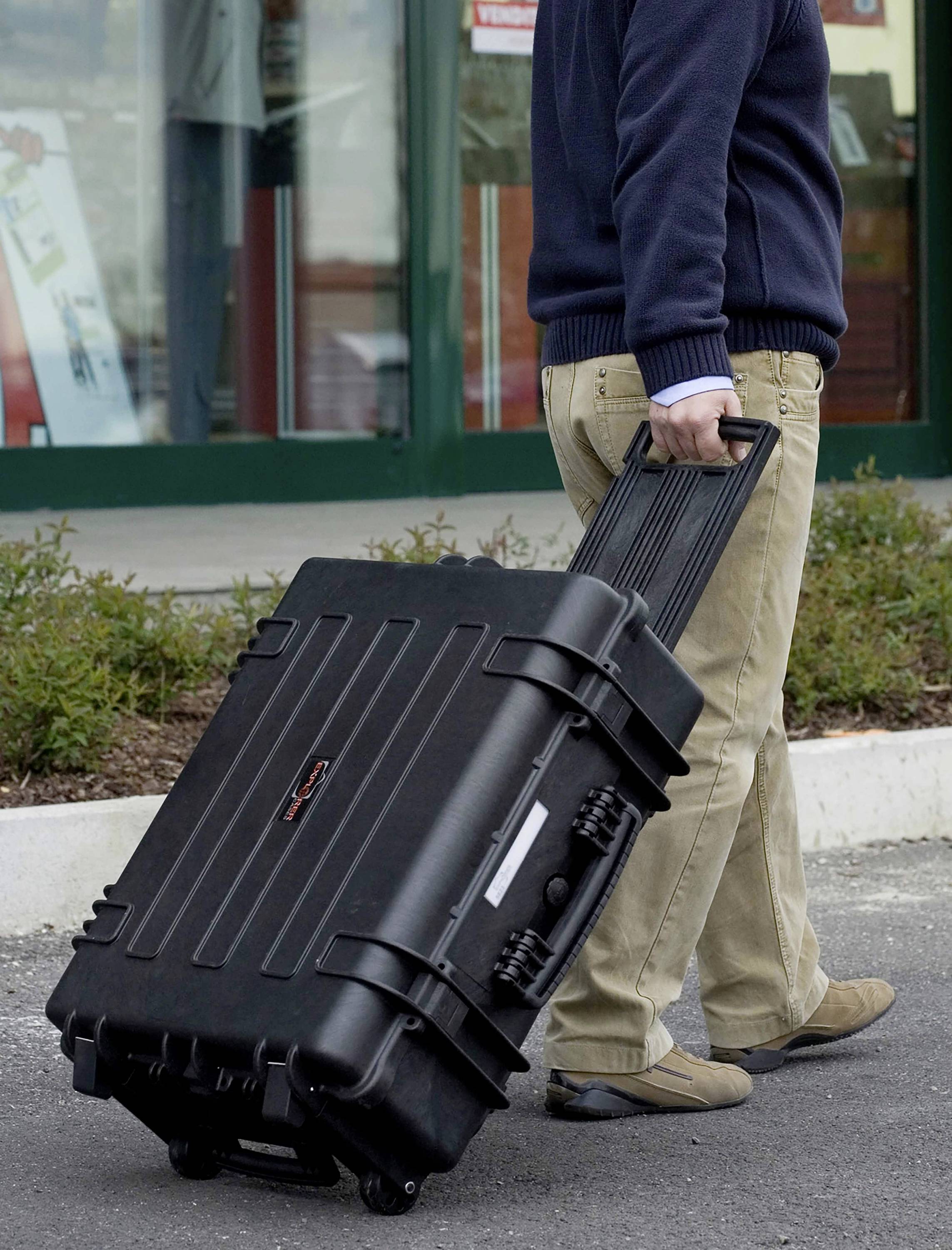 Explorer Cases Outdoor Koffer 56.1l (L x B x H) 670 x 510 x 262mm Schwarz 5823.B E