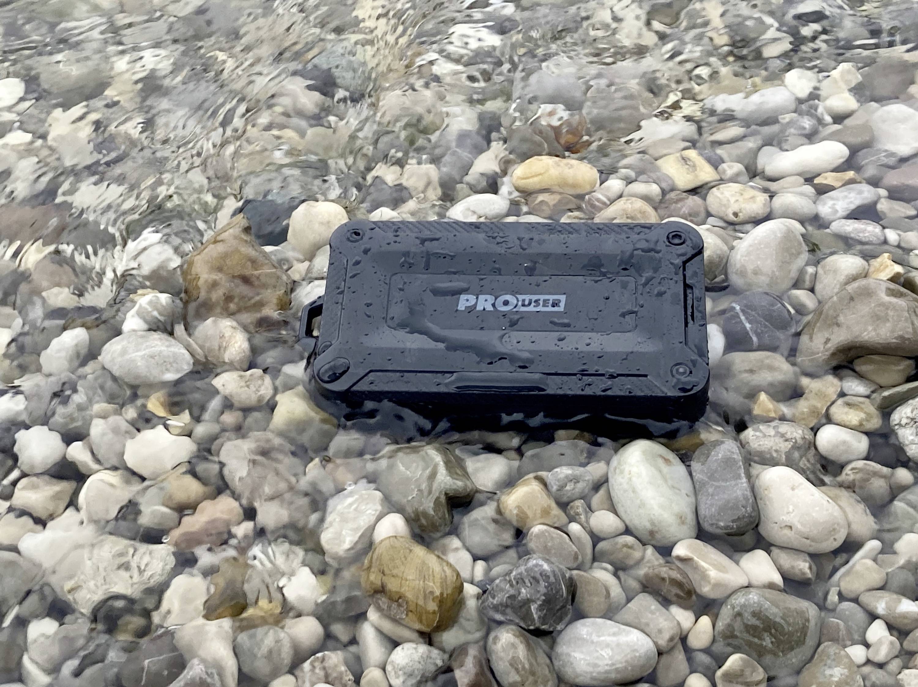 ProUser Powerbank 10000 mAh Quick Charge 3.0, Power Delivery 3.0 Li-Ion Schwarz gleichzeitiges Lade