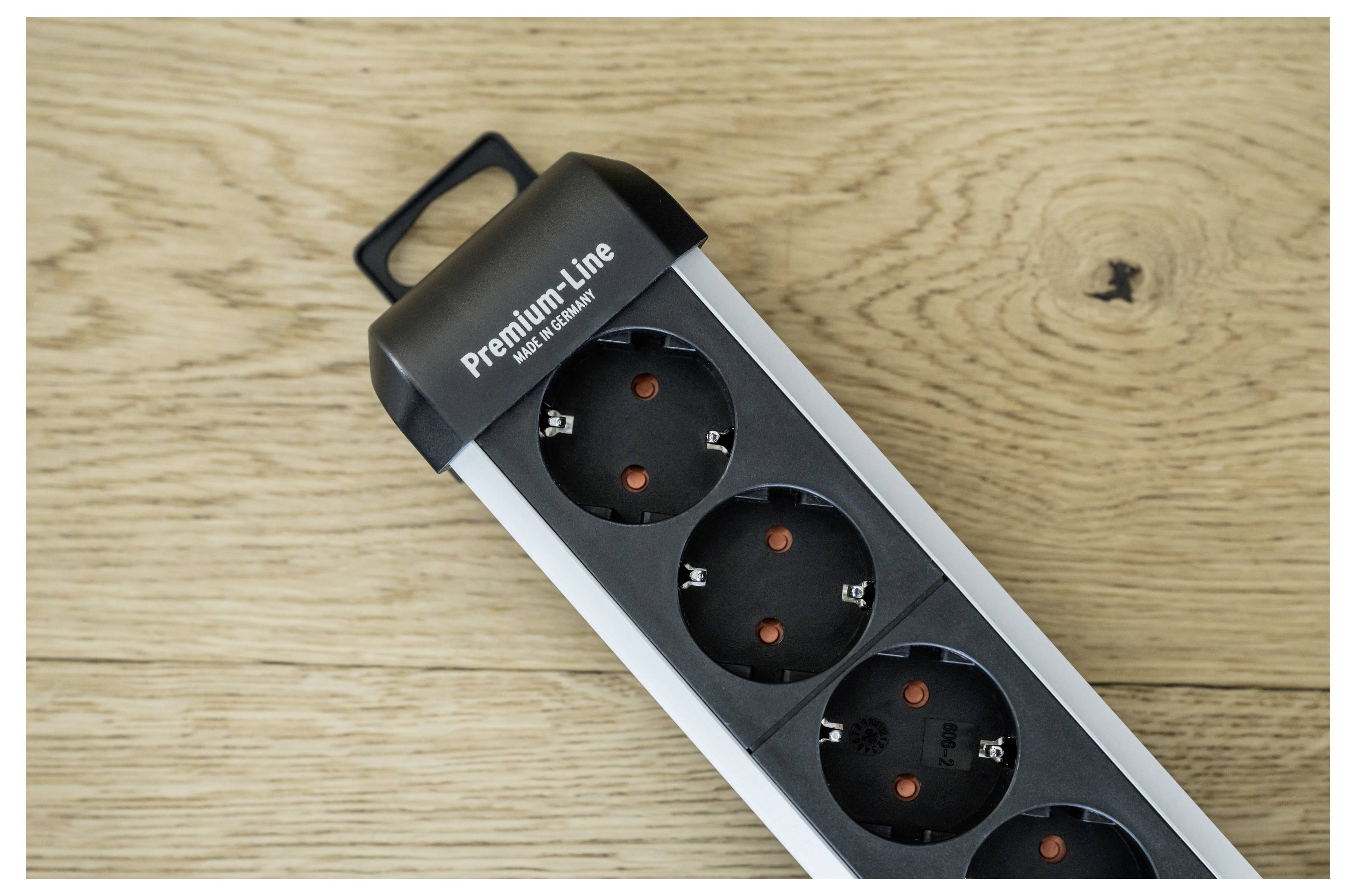 Brennenstuhl 1391010400 Überspannungsschutz-Steckdosenleiste Aluminium (eloxiert), Schwarz Schutzkontakt 1St.