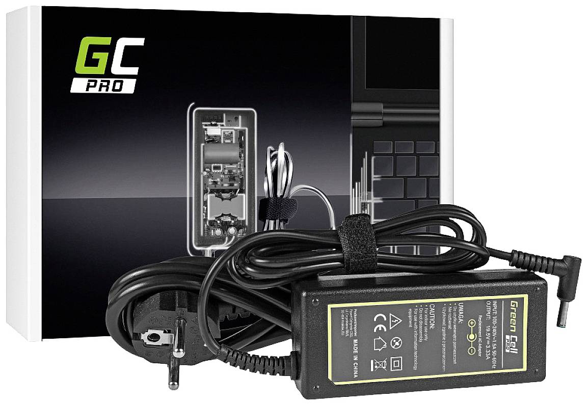 Laptop-Ladegerät und Kabel von Green Cell, Modell GC Pro, vor schwarzer Verpackung mit Technik-Illustrationen.