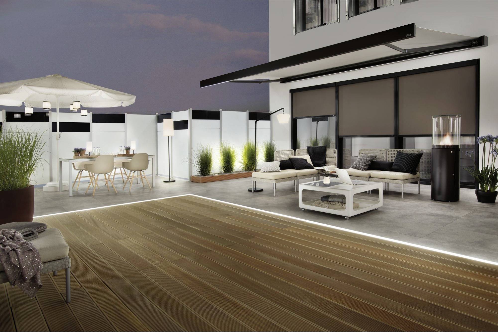 Paulmann Stripe Smooth 94679 Beleuchtungssystem Plug & Shine LED-Streifen LED 12W Warmweiß Schwarz