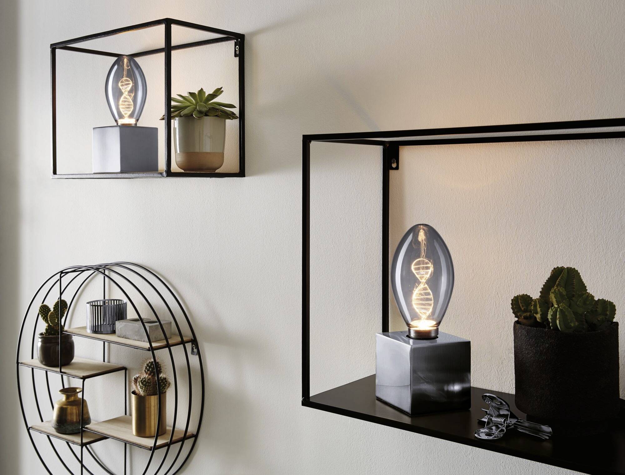 Paulmann 28883 LED E27 Kerzenform 3.5W = 10W Gold (Ø x H) 75mm x 164mm 1St.