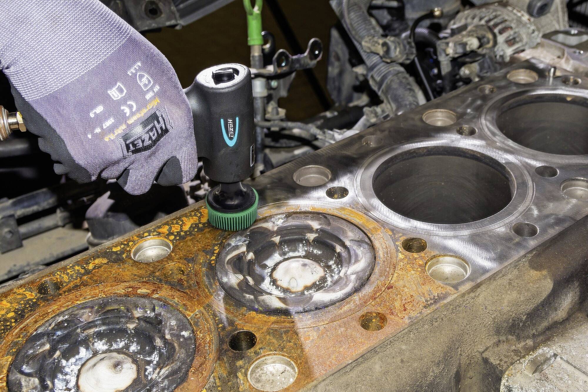 Hazet 9033-11/17 Druckluft-Borstenschleifer