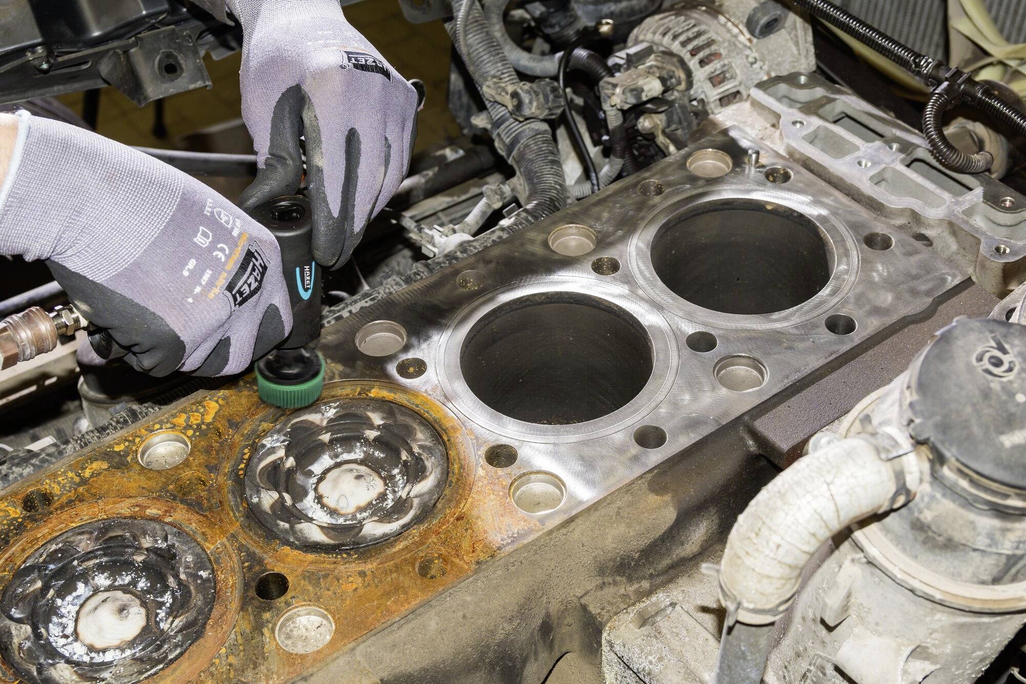 Hazet 9033-11/17 Druckluft-Borstenschleifer