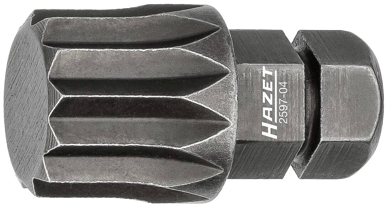Das Bild zeigt einen abgenutzten Schraubenschlüssel mit der Beschriftung 'Hazet 2597-04', geeignet für Autoreparaturen.