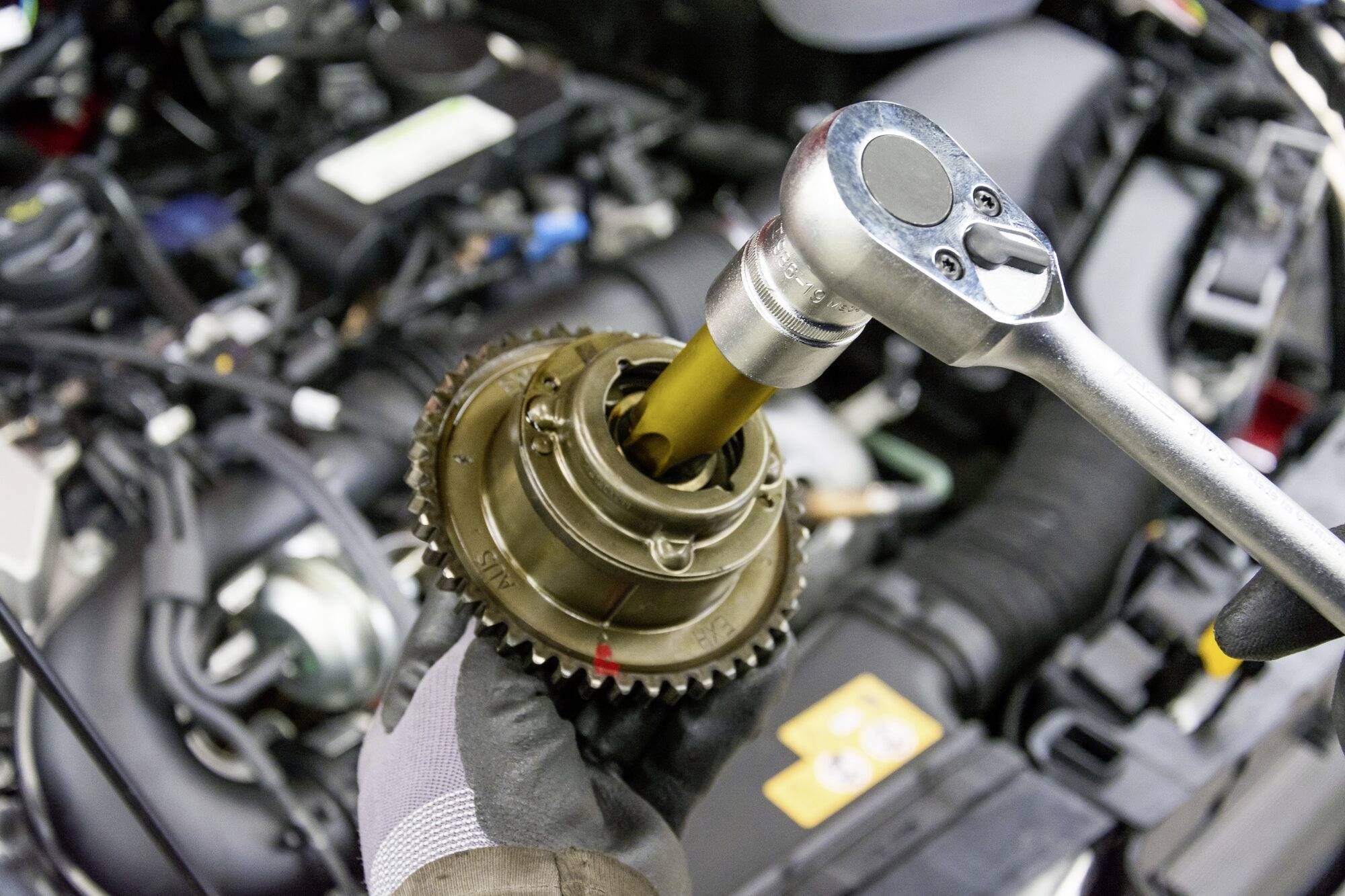 Hazet 2788-T100H Nockenwellen-Versteller TORX® Schraubendreher-Einsatz