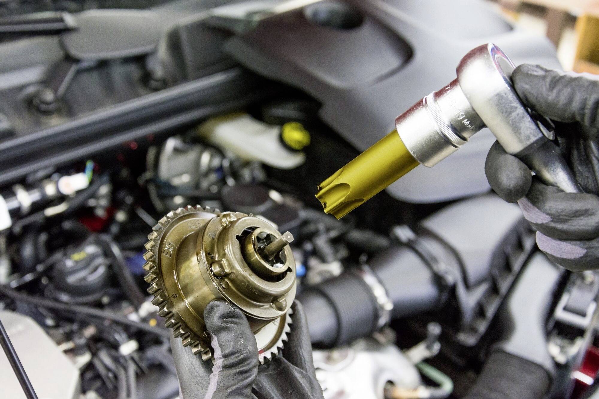 Hazet 2788-T100H Nockenwellen-Versteller TORX® Schraubendreher-Einsatz