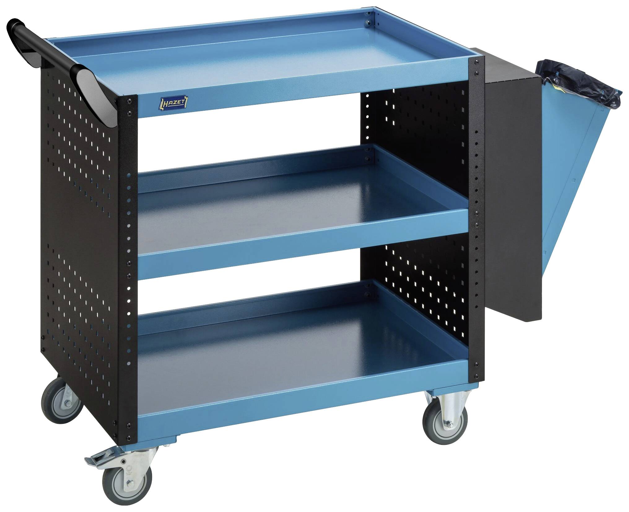 Blauer Werkstattwagen mit drei Ablageflächen, schwarzen Seitengittern und vier Rädern. Auf der rechten Seite ein angeschlossener Müllbehälter.
