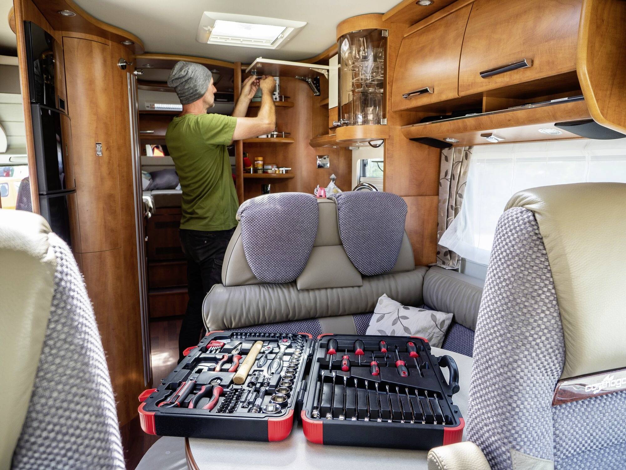 Vigor V4425N V4425N Werkzeugkoffer bestückt