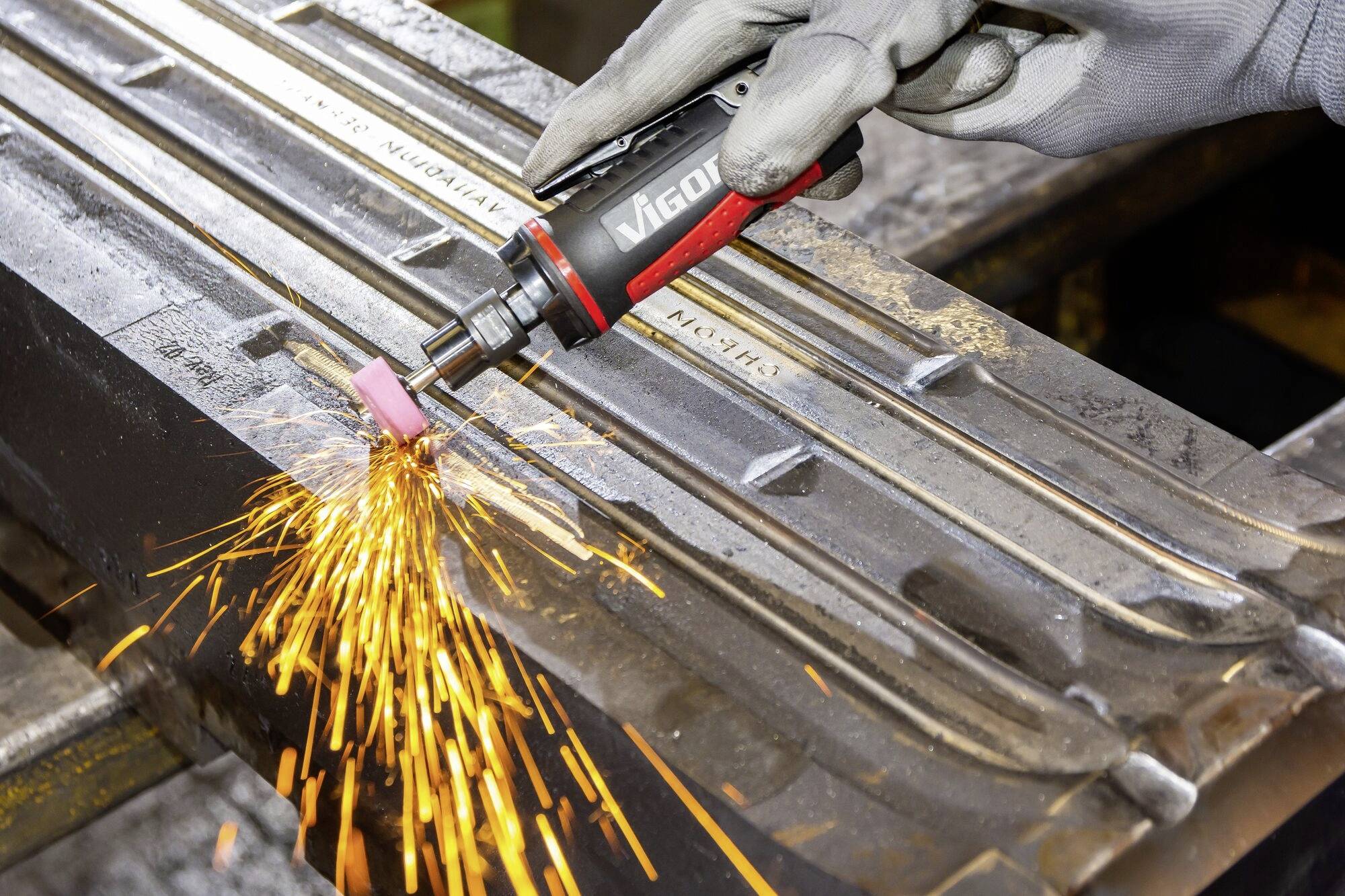 Vigor V6906 Druckluft-Stabschleifer