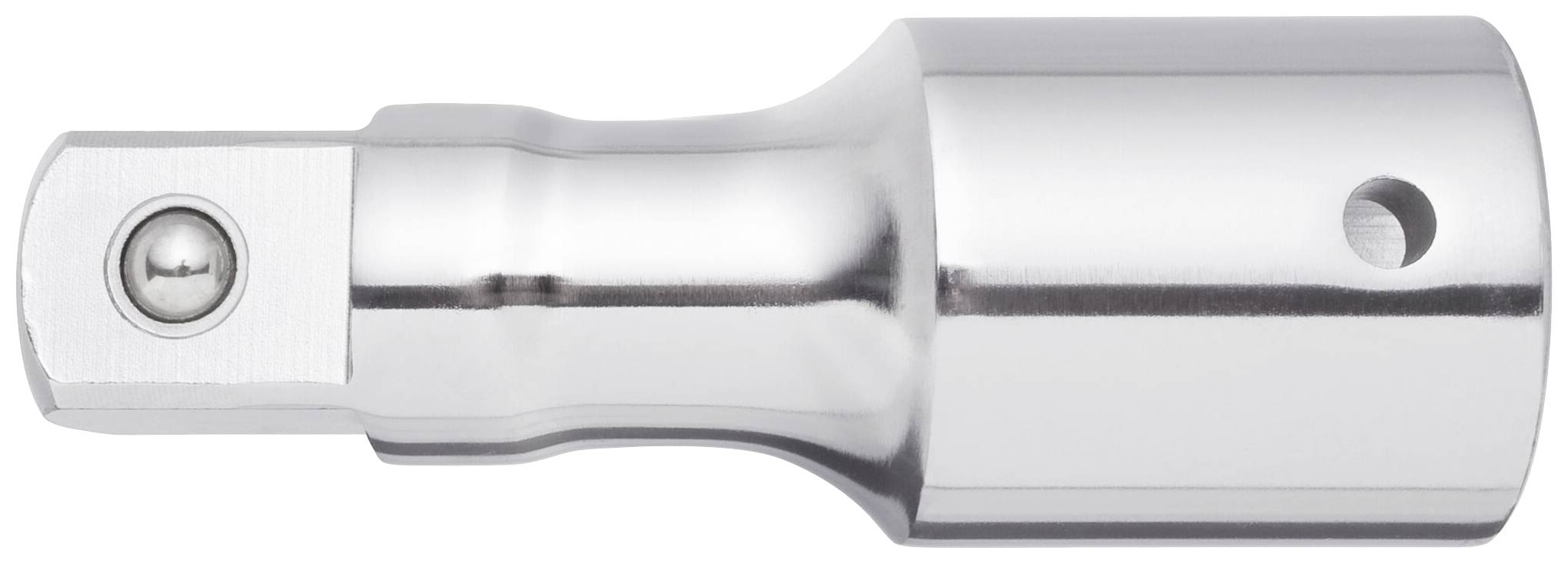 Ein silberner Steckschlüssel-Adapter aus Metall mit polierter Oberfläche. Der Adapter hat ein quadratisches Ende und ein rundes Loch.